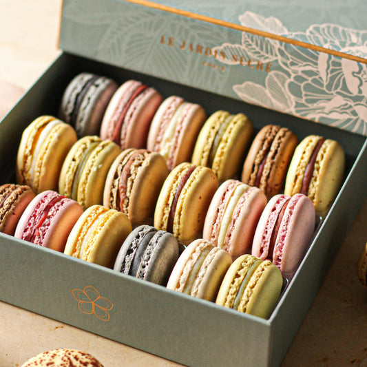 18 Macarons