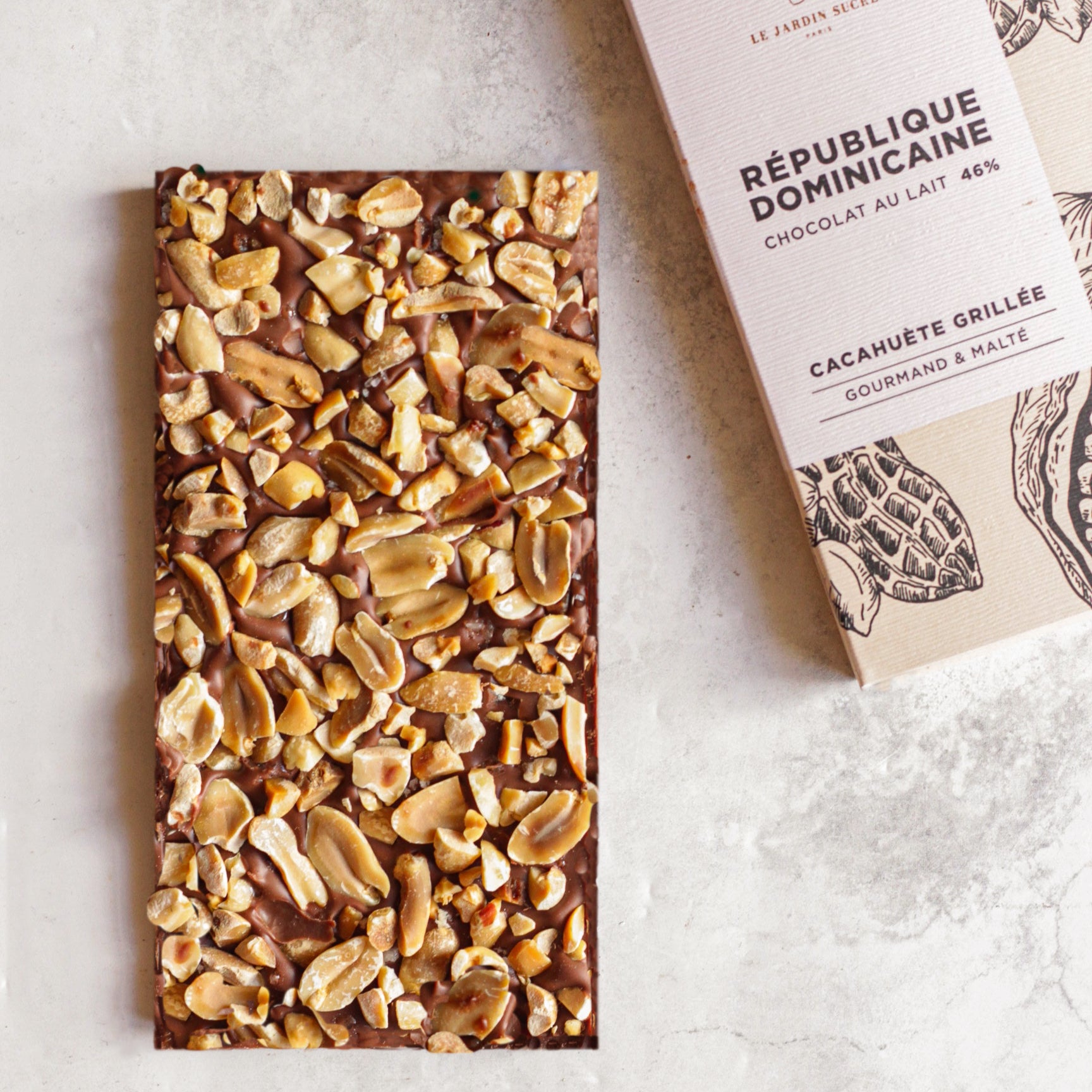 Tablette de Chocolat au lait & Cacahuète Grillées fabriquée à l'atelier de Le Jardin Sucré à Cernay-la-Ville